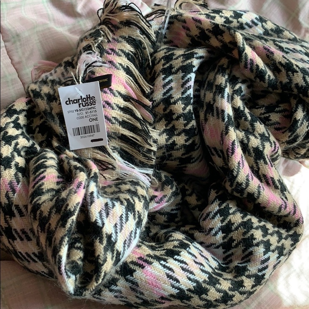 Scarf